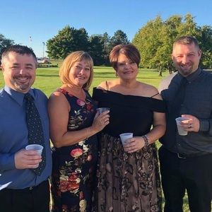 Meet your Posher, Lorreen